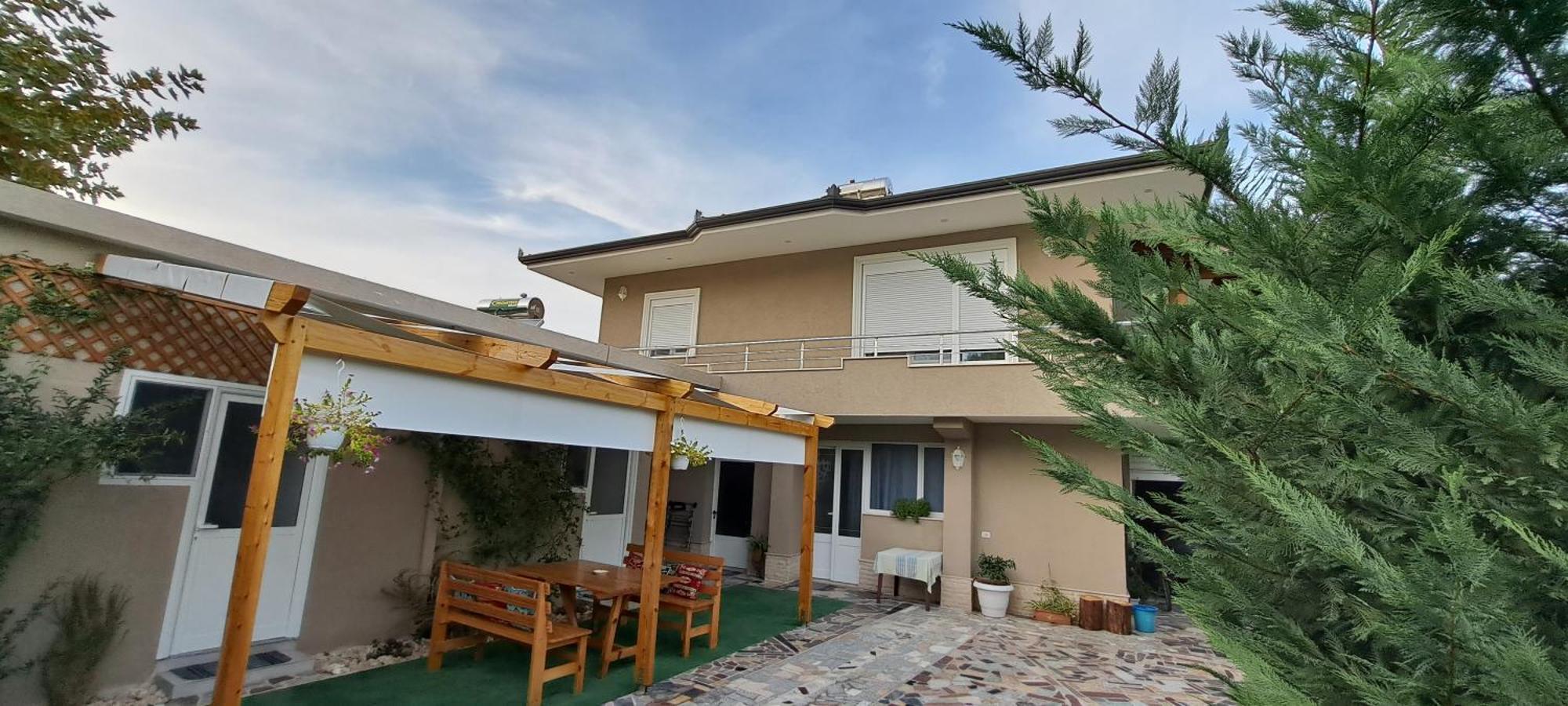 Villa Appartments Kristi&iris Vlorë